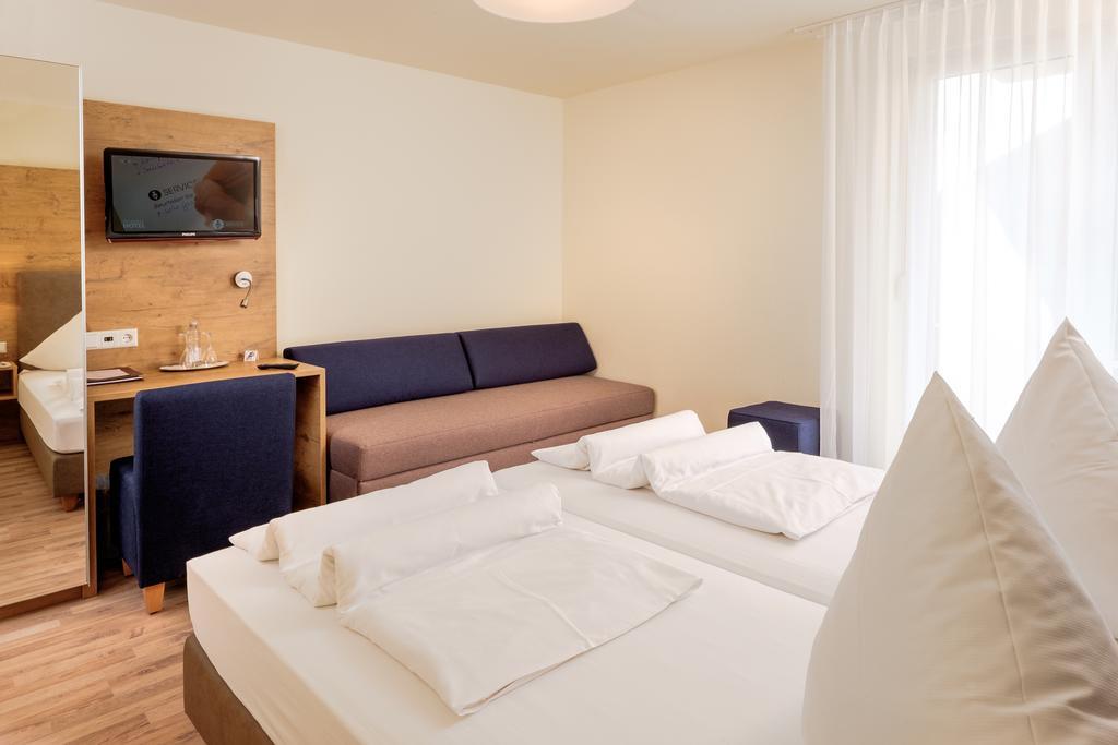 Hotel Mythos Rust Esterno foto